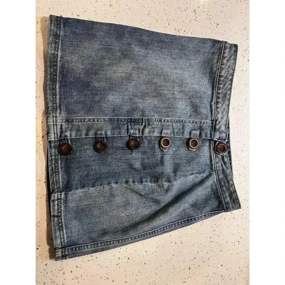 Wish list, denim skirt size medium button front detail - Picture 1 of 5